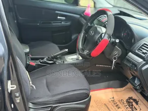 Subaru Impreza 2.0i Hatchback 2012 Gray