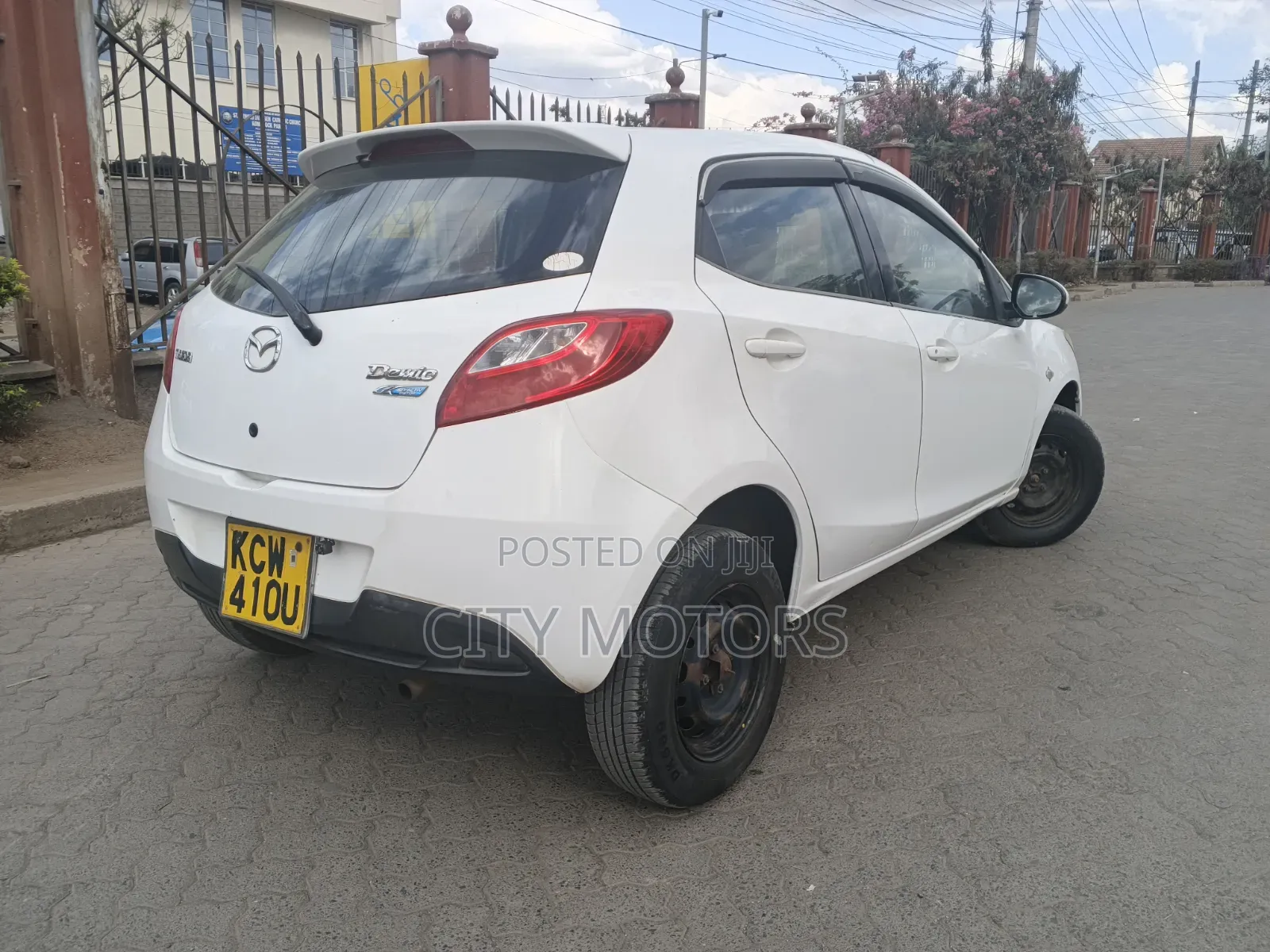 Mazda Demio 2013 White