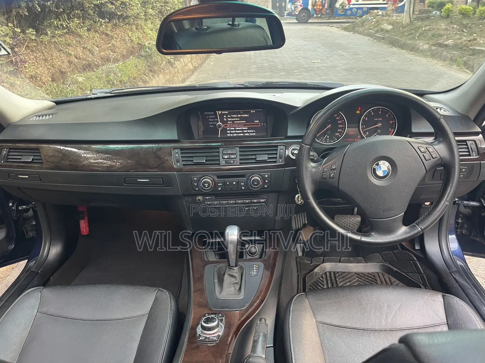 BMW 320i 2012 Blue