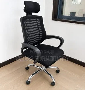 Black Headrest Office Chair