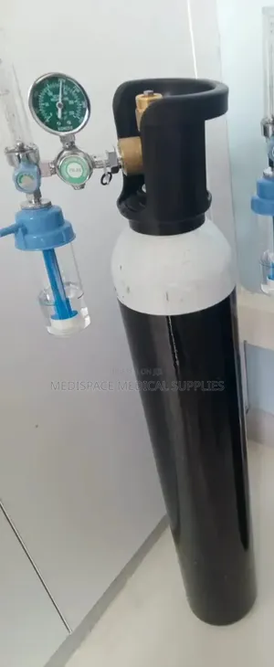 2.2m3 Oxygen Cylinder Complete With Gas, Regulator, Flowmeter, Key