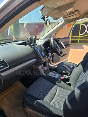 Subaru Forester 2017 Silver