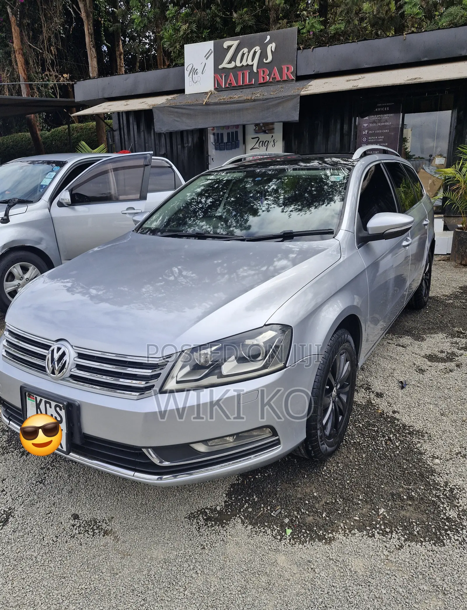 Volkswagen Passat 2011 Silver