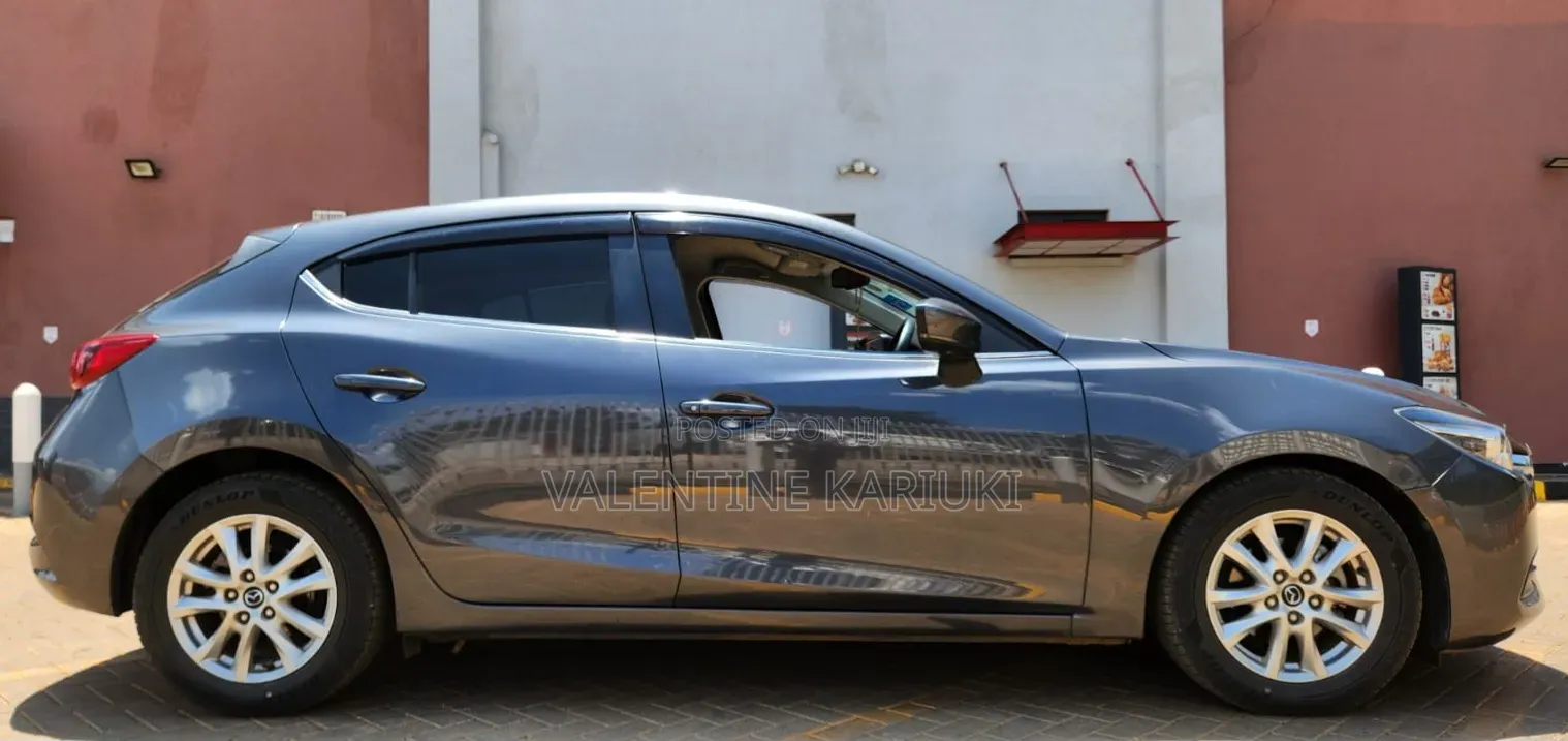 Mazda Axela 2019 Gray