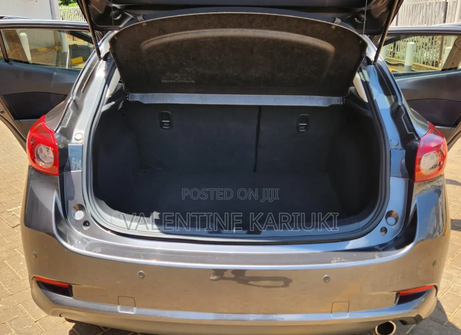 Mazda Axela 2019 Gray