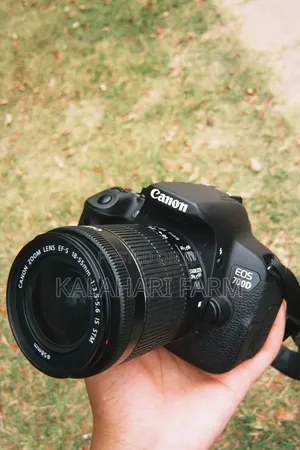 Canon 700D Camera