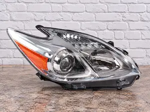 Head Lamp / Head Light Toyota Prius 2009 - 2011