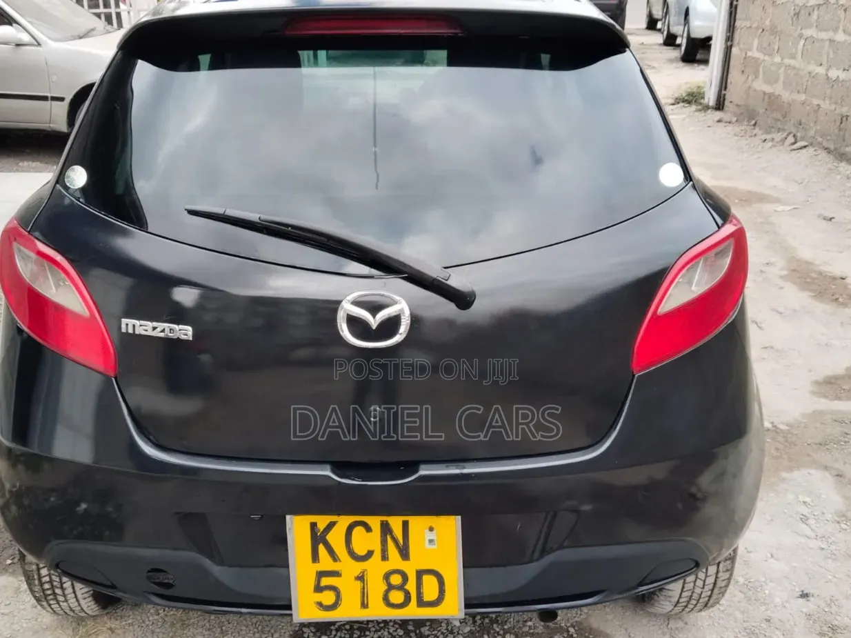Mazda Demio 2010 Blue