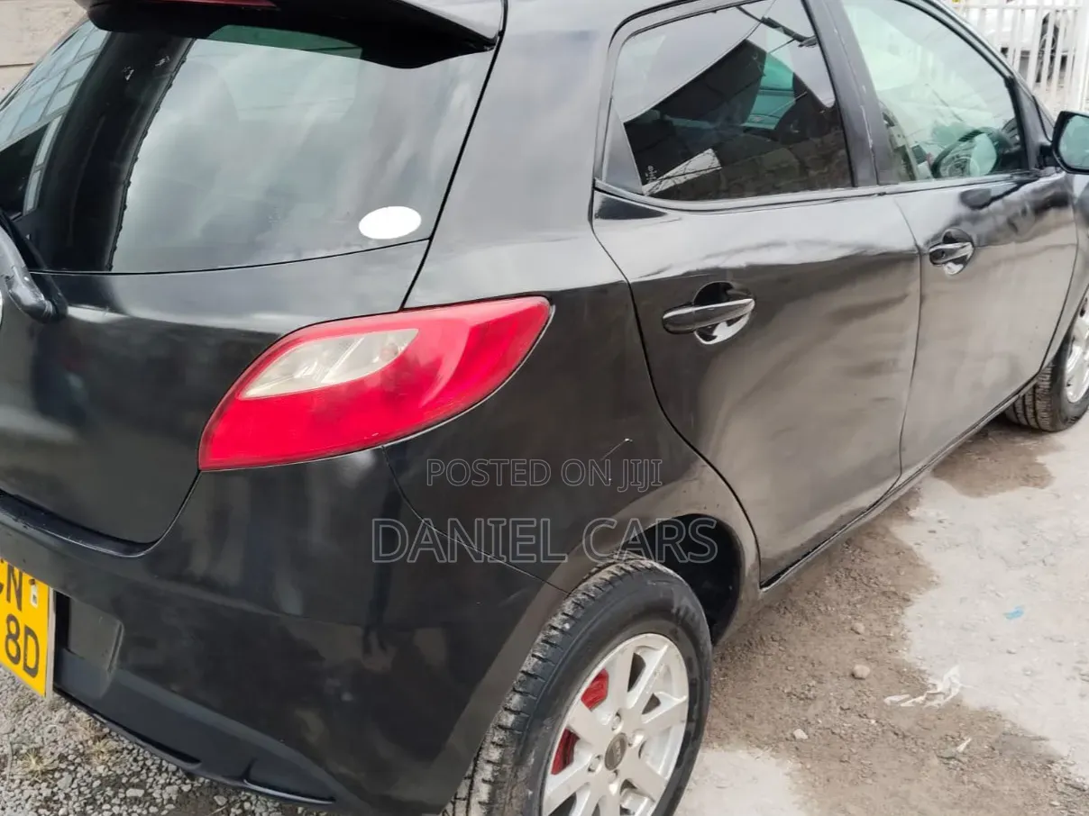 Mazda Demio 2010 Blue
