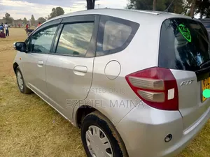 Honda Fit 2011 Silver