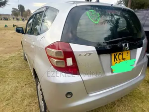 Honda Fit 2011 Silver
