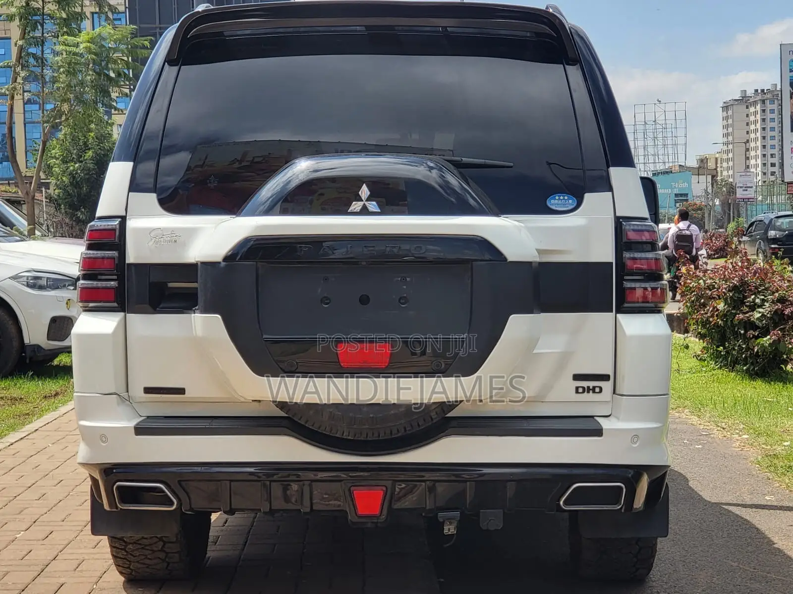 Mitsubishi Pajero Exceed 2020 White
