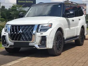 Mitsubishi Pajero Exceed 2020 White