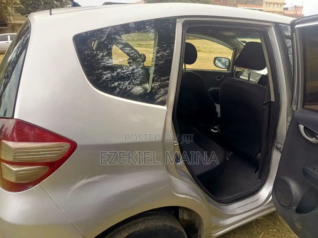 Honda Fit 2011 Silver