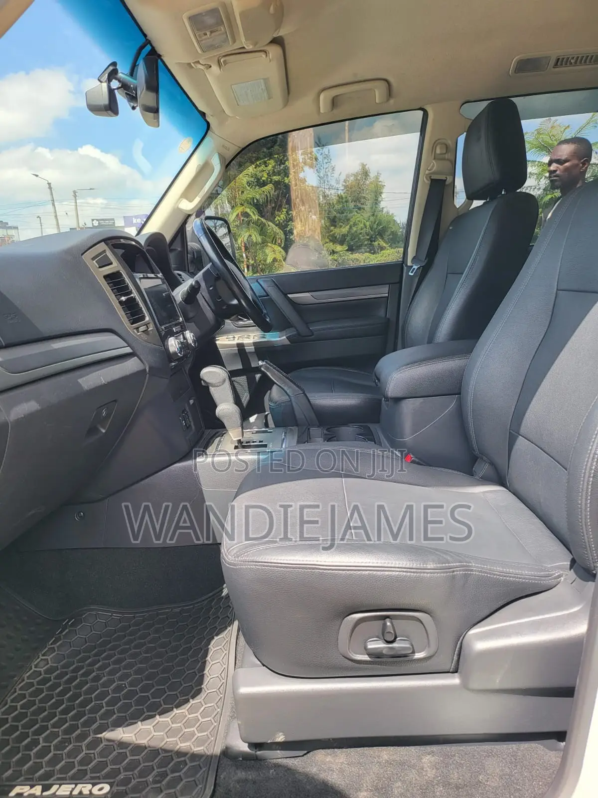 Mitsubishi Pajero Exceed 2020 White
