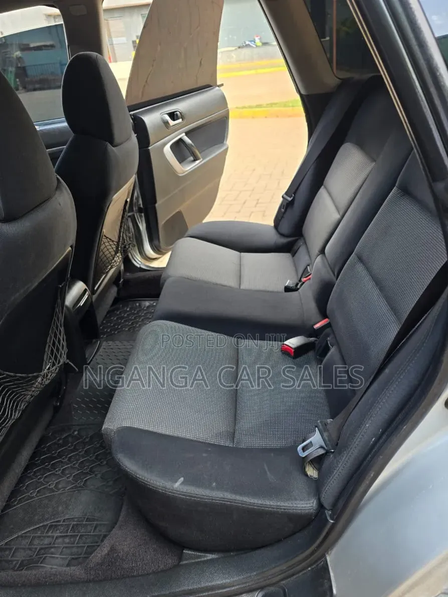 Subaru Legacy 2005 Silver