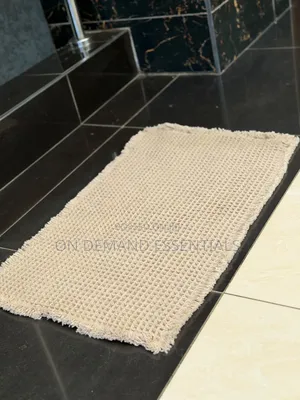 Minimalist Waffle Bathroom Door Mat Size: 48*75cm
