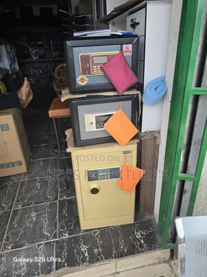 Chavel Chrome Safe