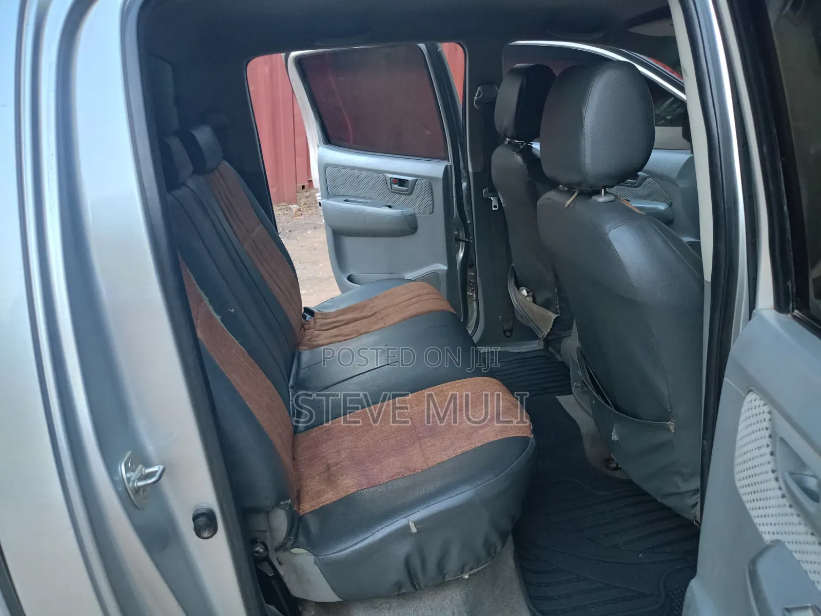 Toyota Hilux 2009 Silver