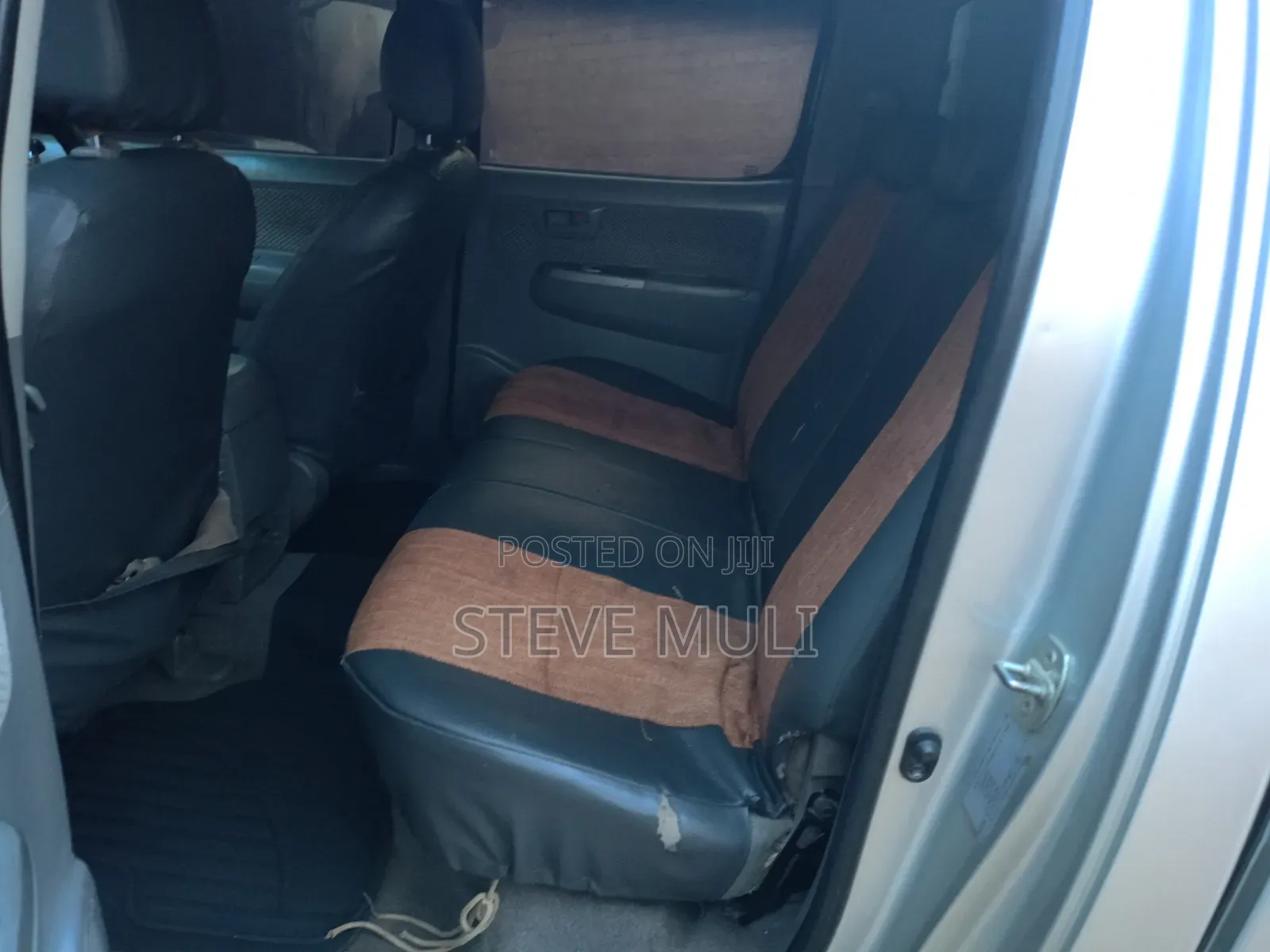 Toyota Hilux 2009 Silver