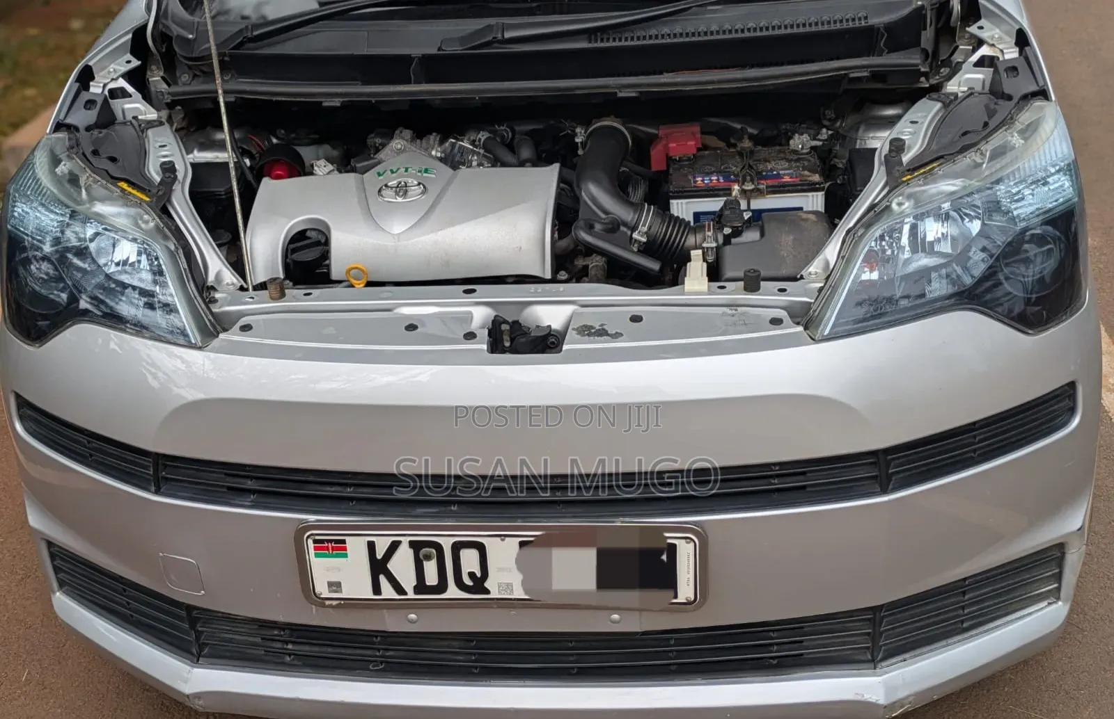 Toyota Spade 2018 Silver