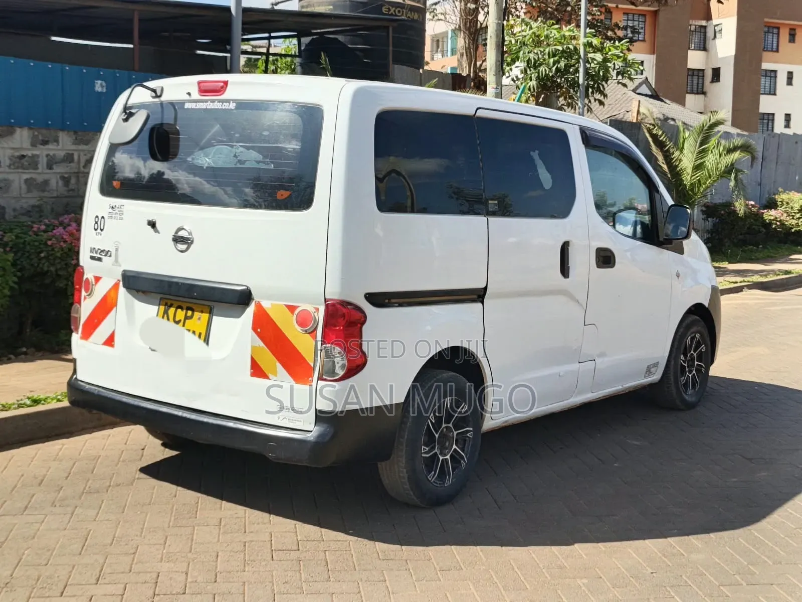 Nissan NV200 2011 White