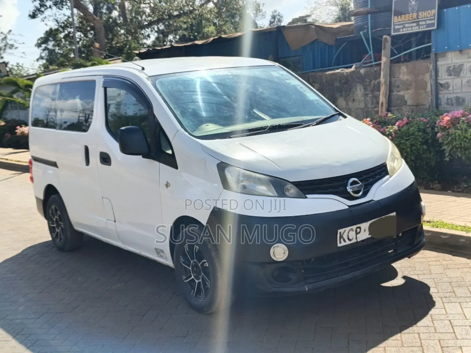 Nissan NV200 2011 White