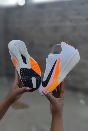  
Nike Trail