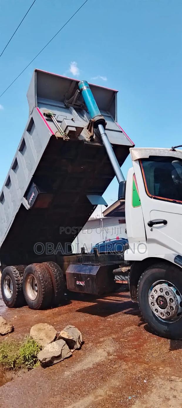 Mitsubishi Mahewa Tipper - thumbnail 4