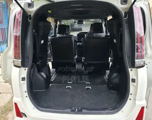 Toyota Noah 2019 White