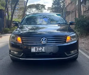 Volkswagen Passat 2012 Black