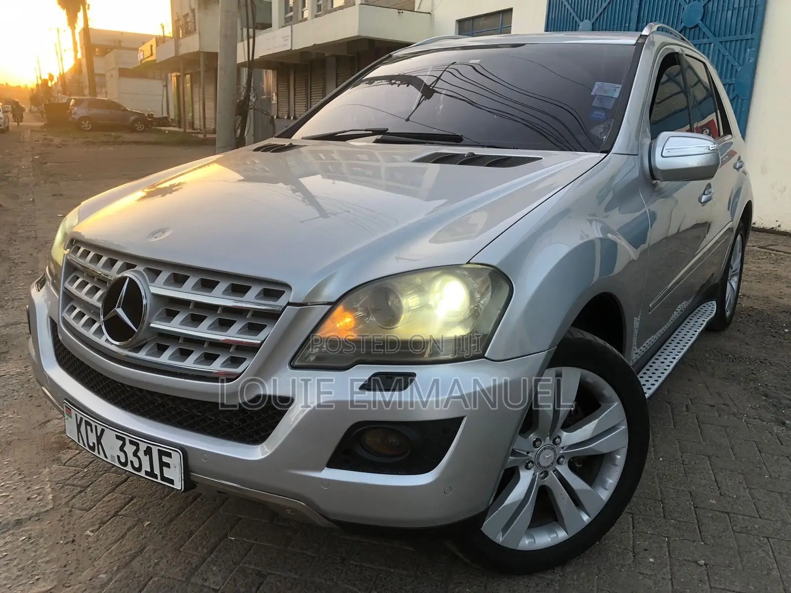 Mercedes-Benz M Class 2011 Silver