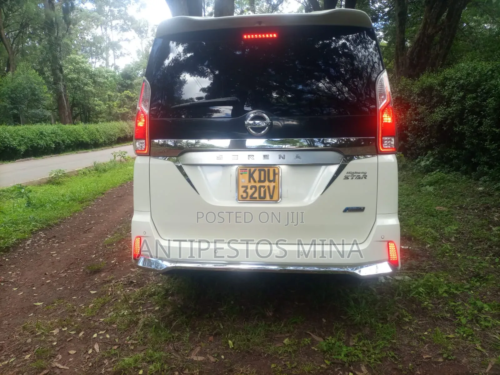 Nissan Serena 2018 White