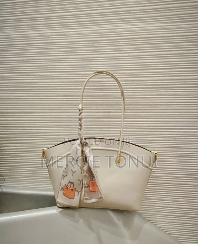 Ladies Classy Handbags for Sale