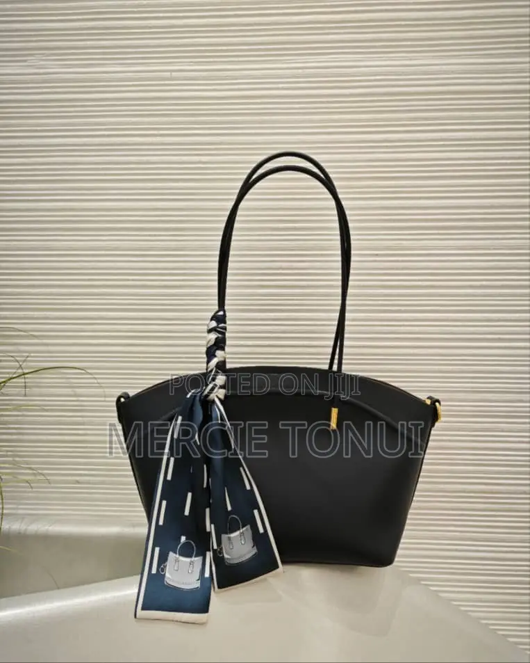 Ladies Classy Handbags for Sale