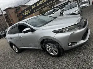 Toyota Harrier Premium 2013 Silver