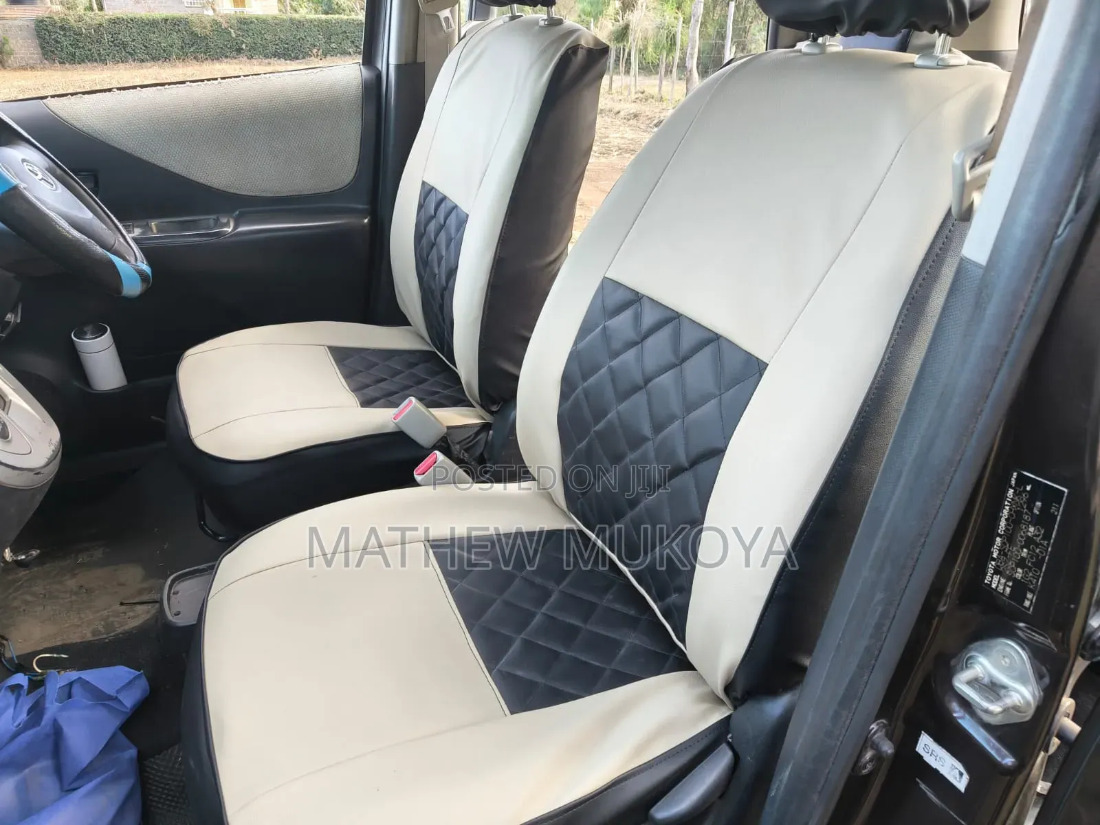 Ractis 1500cc Car Seat Covers