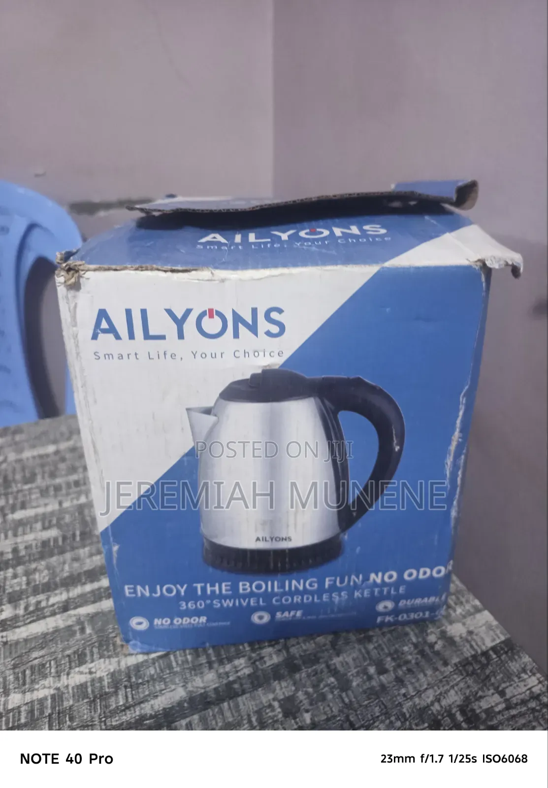 Electric Ailyons Kettle 2 Litres