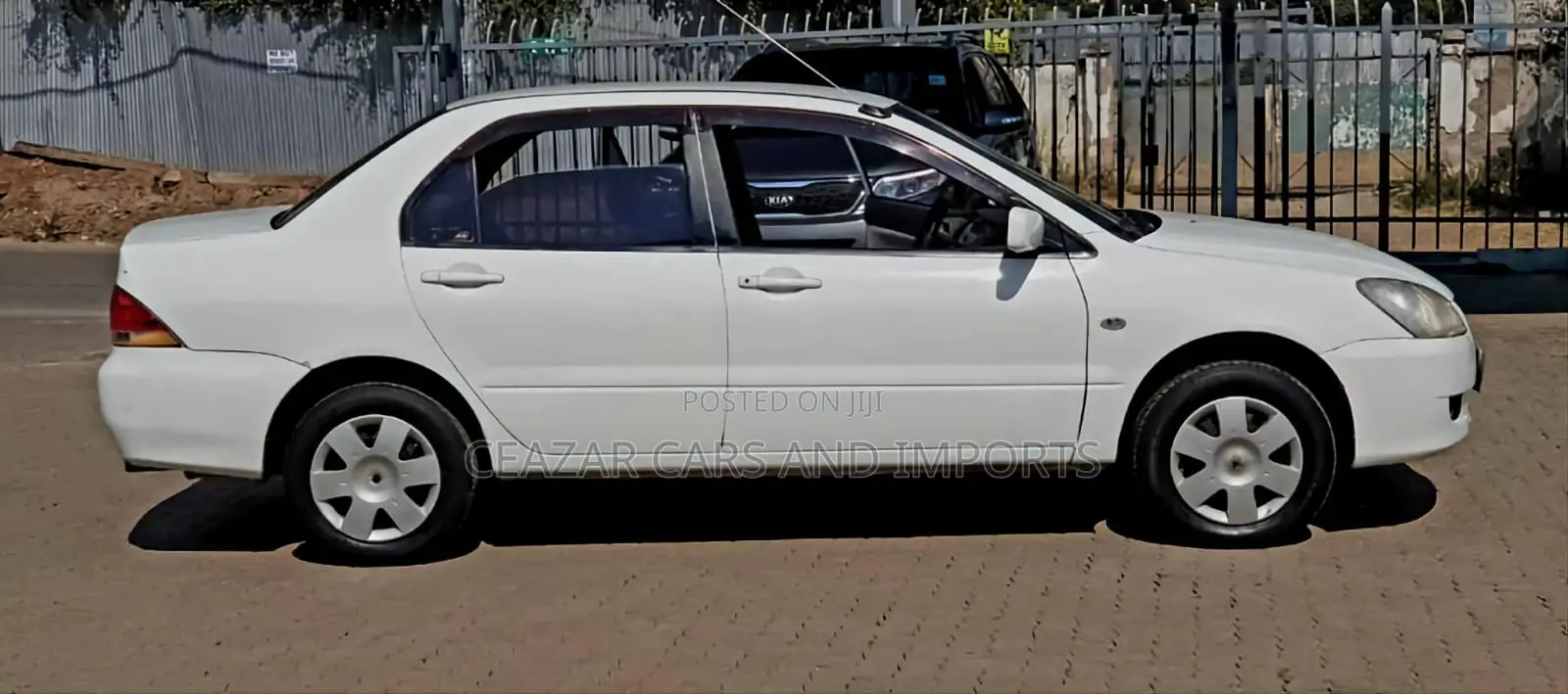 Mitsubishi Lancer 2004 White