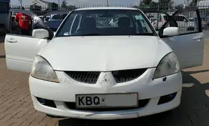 Mitsubishi Lancer 2004 White
