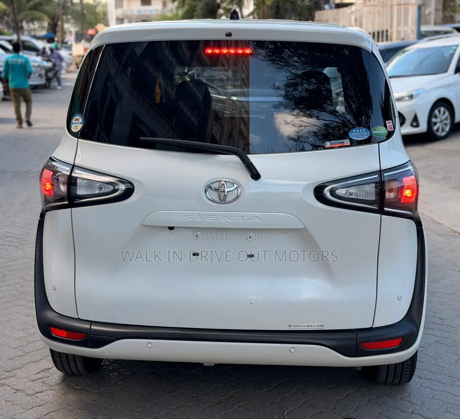 Toyota Sienta 2019 White
