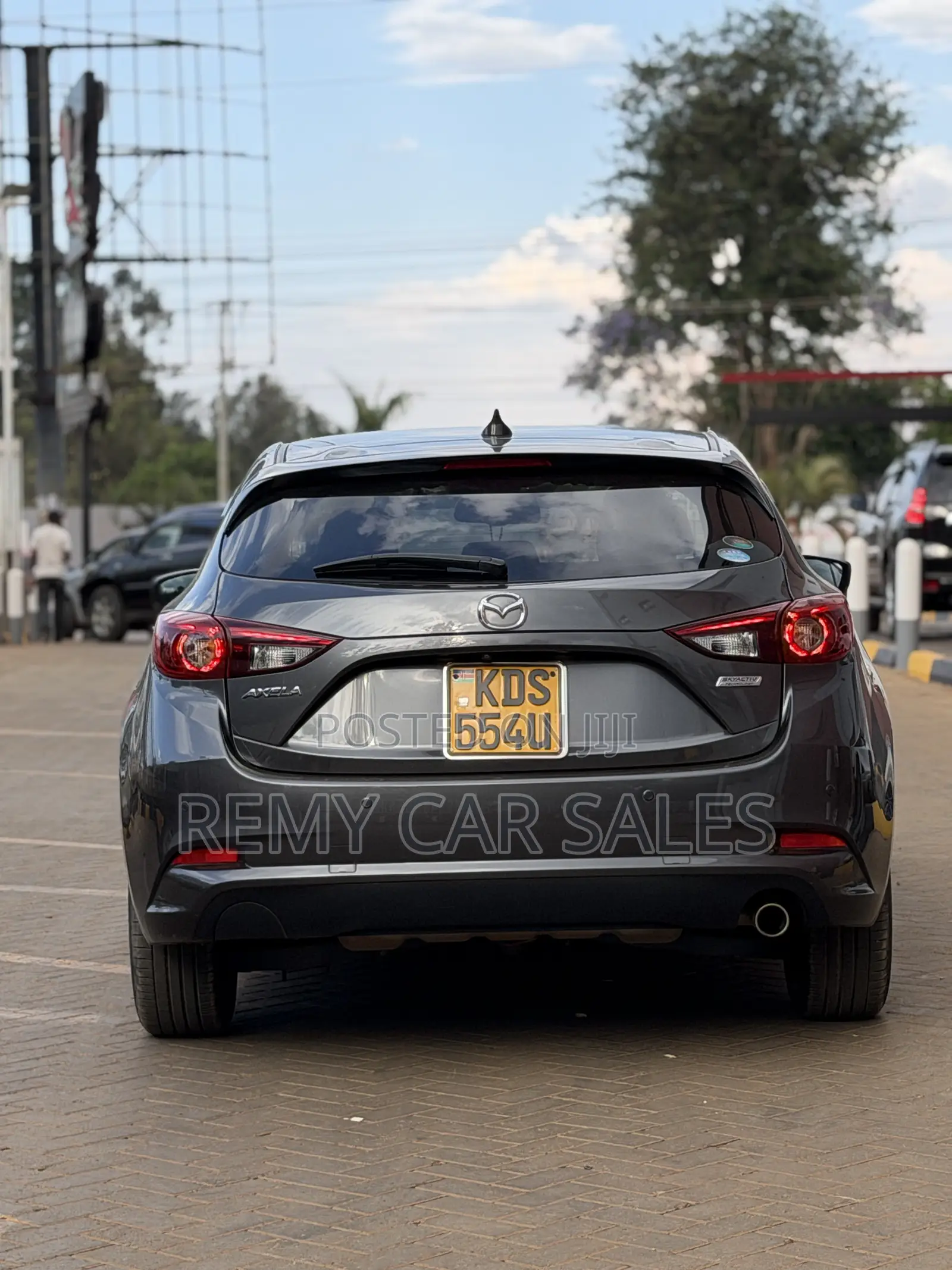 Mazda Axela 2019 Gray