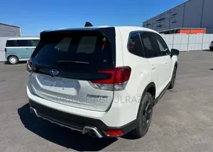 Subaru Forester 2025 Pearl
