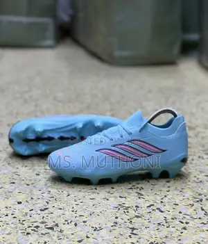 Kids Adidas X Speedflow Football Boots Size 35-40