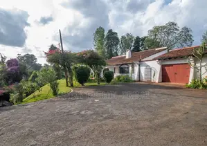 5bdrm Bungalow in Thigiri for rent