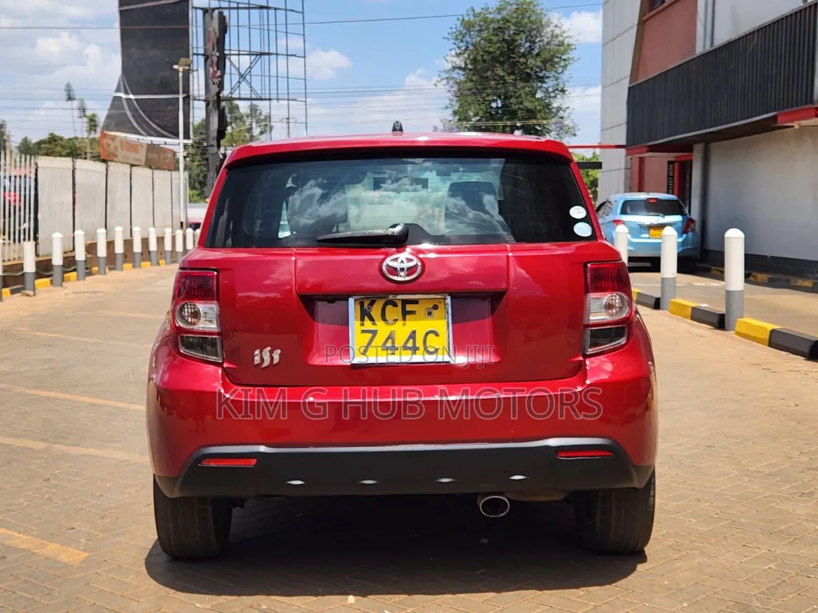 Toyota IST 2008 Red