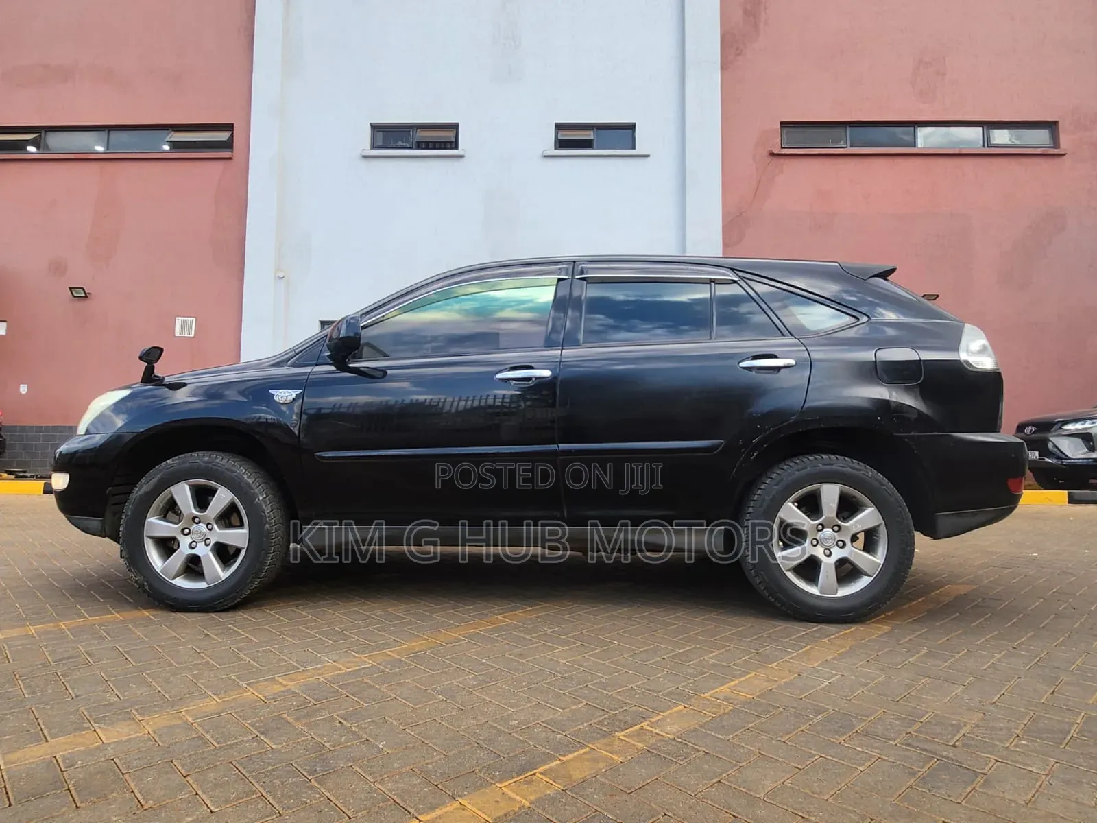 Toyota Harrier 2.4 2012 Black