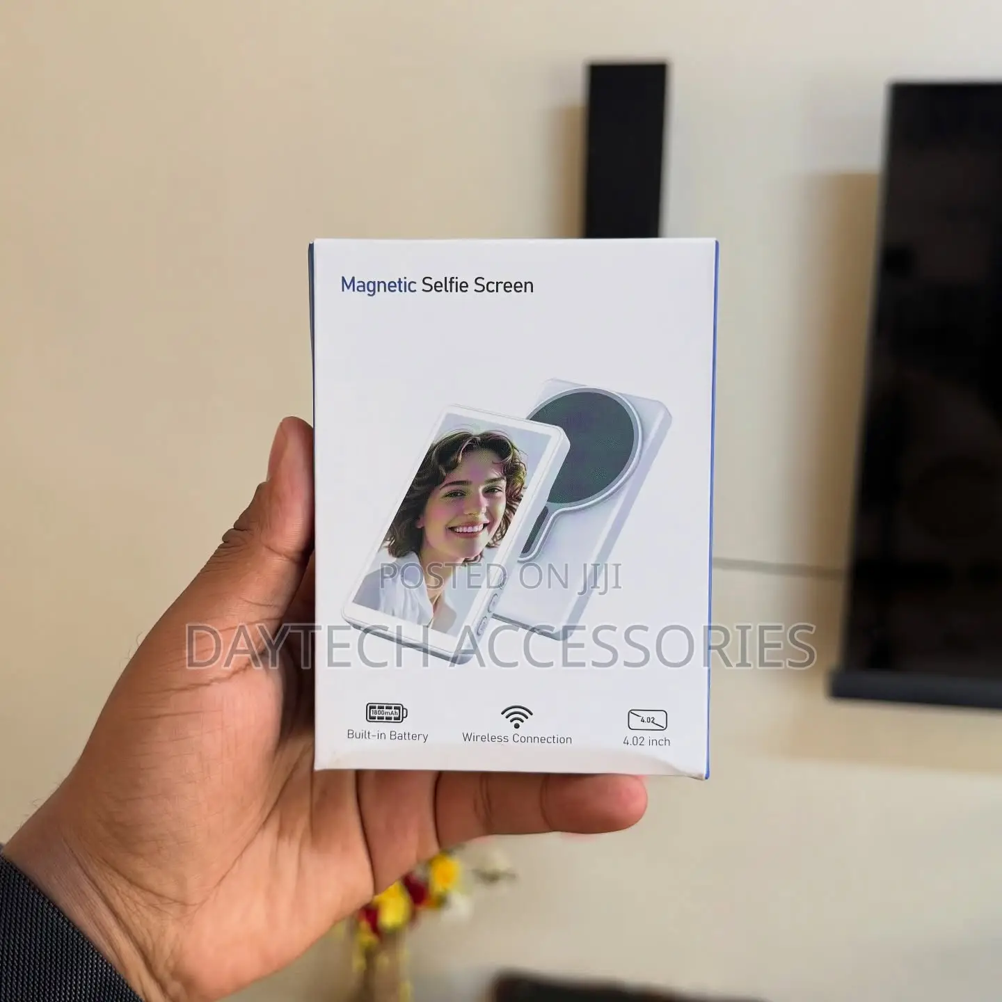 Magnetic Selfie Screen Wireless Display Rear Camera Screen Mirroring