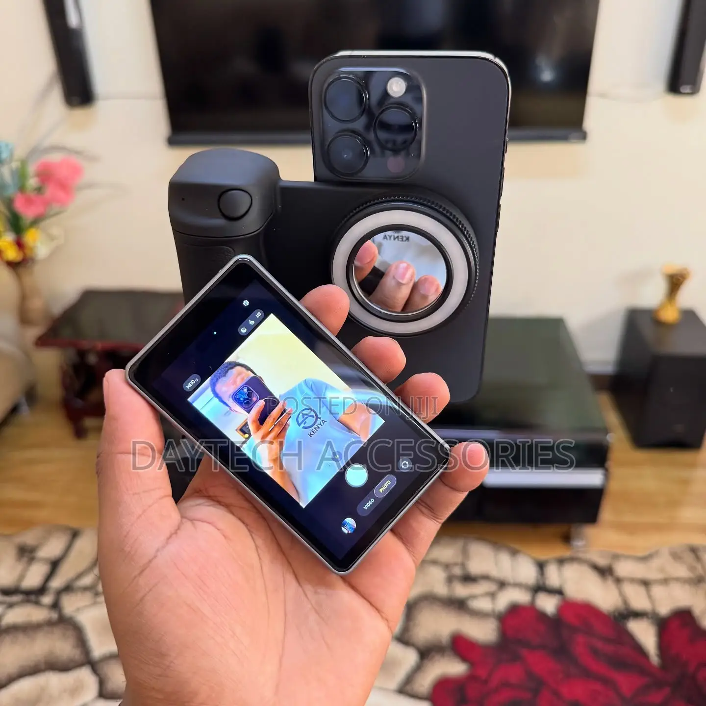 Magnetic Selfie Screen Wireless Display Rear Camera Screen Mirroring