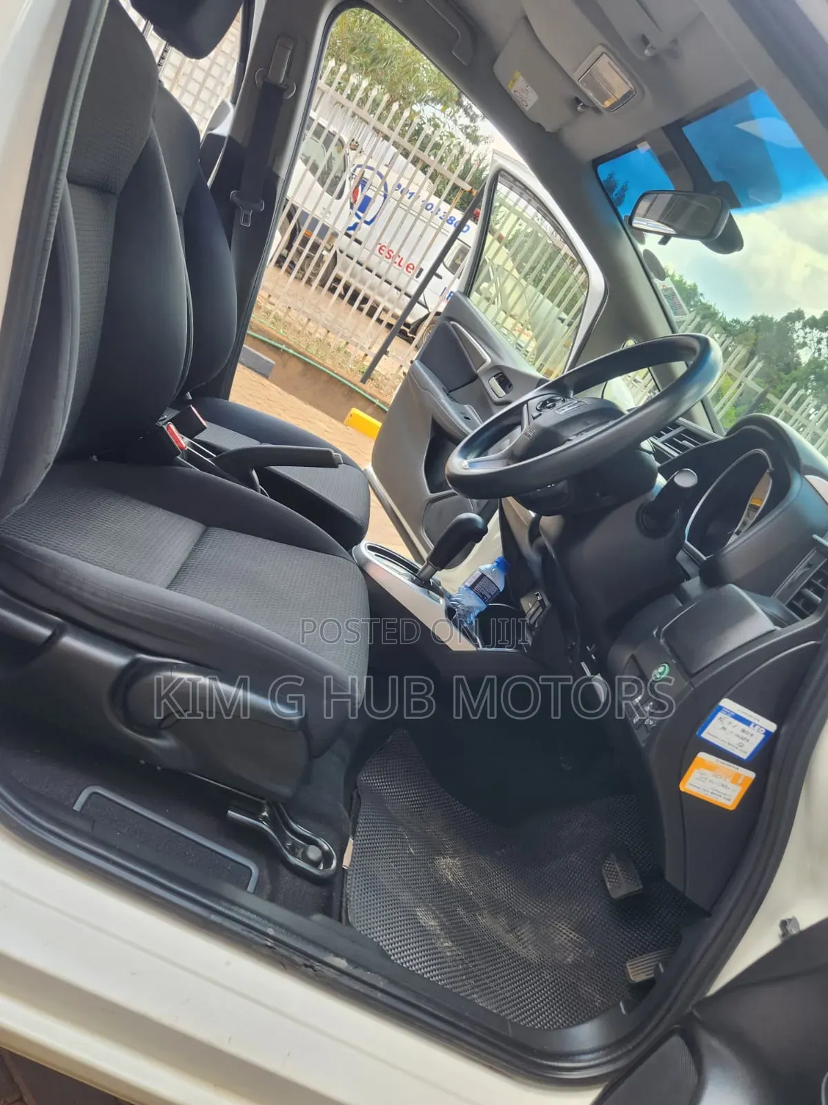 Honda Fit 2018 Pearl